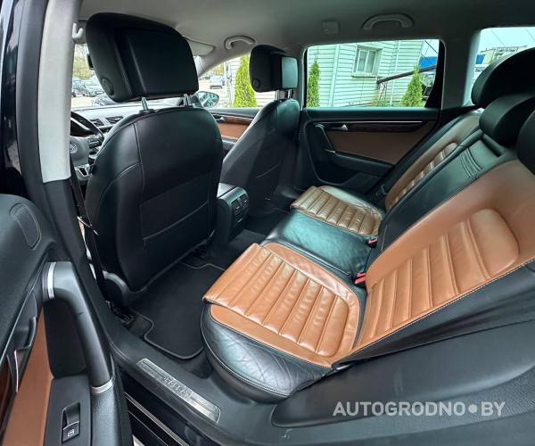 https://autogrodno.by/media/com_expautospro/images/big/_68f232cfc5b1f.jpg