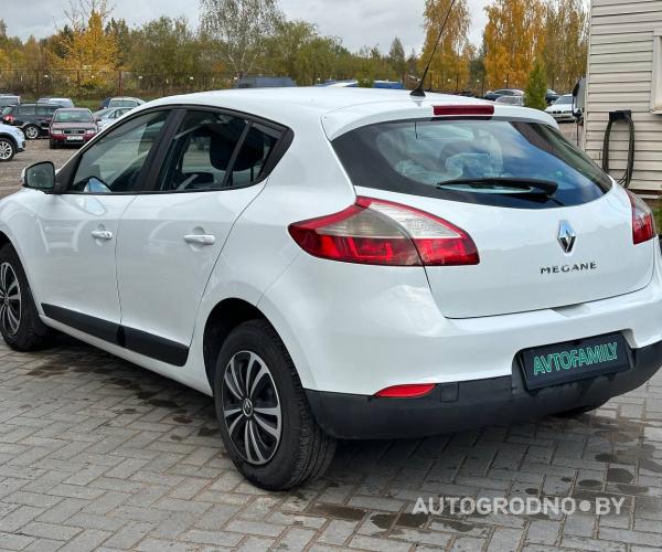 https://autogrodno.by/media/com_expautospro/images/big/_68f2846a267ed.jpg