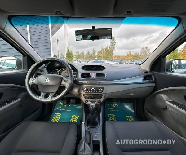 https://autogrodno.by/media/com_expautospro/images/big/_68f2846bb3fb9.jpg