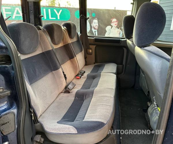 https://autogrodno.by/media/com_expautospro/images/big/_68f3b0e761670.jpg