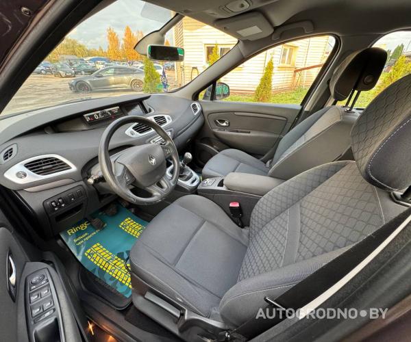 https://autogrodno.by/media/com_expautospro/images/big/_68f3b7d4bc50a.jpg