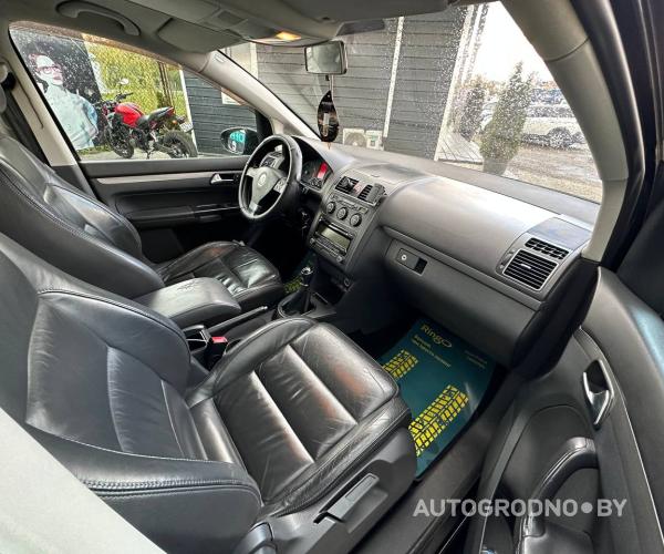 https://autogrodno.by/media/com_expautospro/images/big/_68f51982d2bd8.jpg