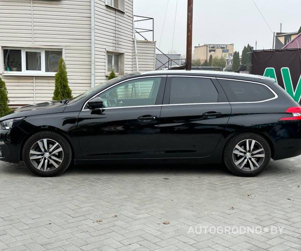 https://autogrodno.by/media/com_expautospro/images/big/_68f74b978ef74.jpg
