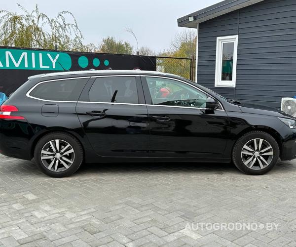 https://autogrodno.by/media/com_expautospro/images/big/_68f74b983eee7.jpg