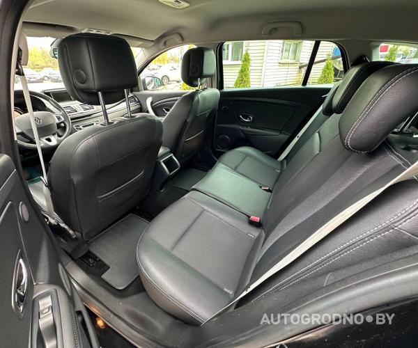 https://autogrodno.by/media/com_expautospro/images/big/_68f76017c0201.jpg
