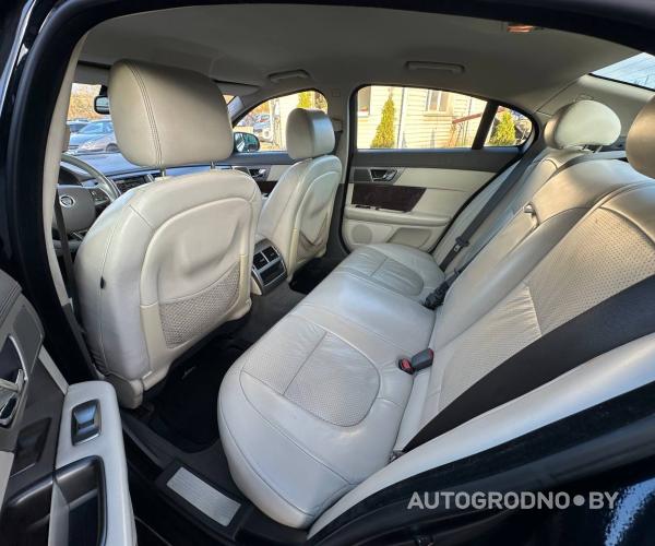 https://autogrodno.by/media/com_expautospro/images/big/_68f8a839df54e.jpg