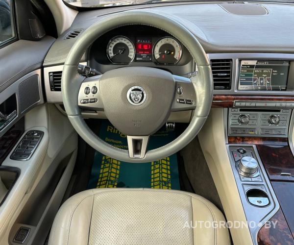 https://autogrodno.by/media/com_expautospro/images/big/_68f8a83ac4851.jpg