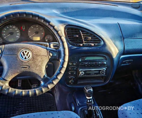 https://autogrodno.by/media/com_expautospro/images/big/_68f9cdb60fe0b.jpg