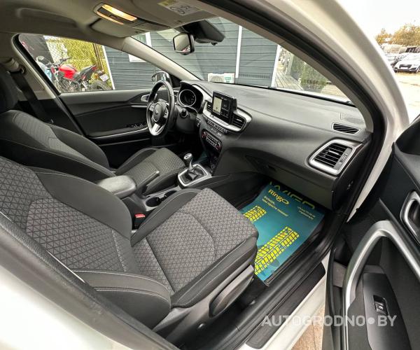 https://autogrodno.by/media/com_expautospro/images/big/_68fa059015f0a.jpg