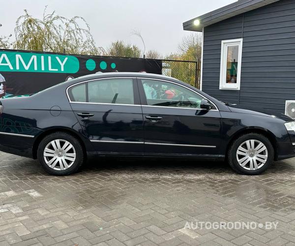 https://autogrodno.by/media/com_expautospro/images/big/_68fa935850a30.jpg