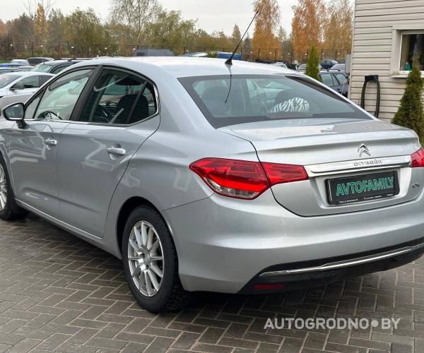 https://autogrodno.by/media/com_expautospro/images/big/_68fbae09e6619.jpg