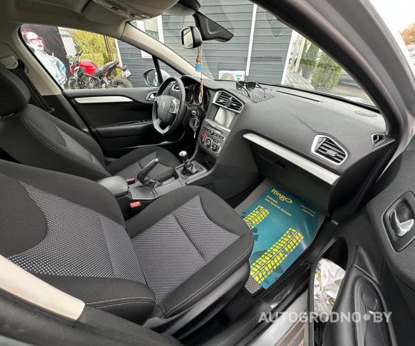 https://autogrodno.by/media/com_expautospro/images/big/_68fbae0b34586.jpg