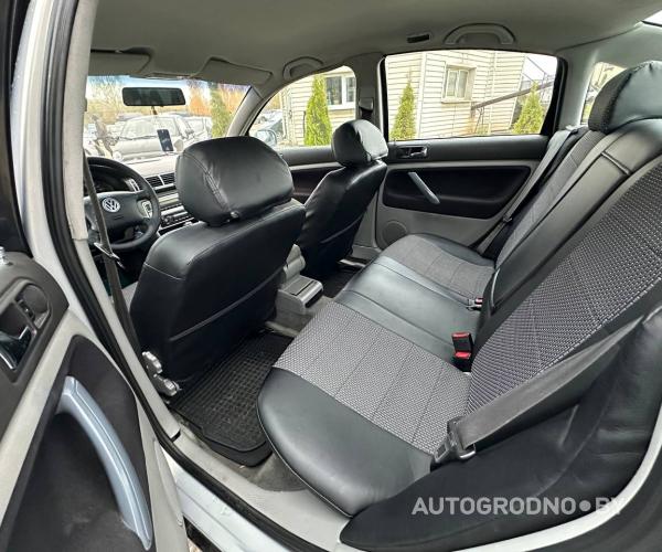 https://autogrodno.by/media/com_expautospro/images/big/_68fbdbbb81fc2.jpg