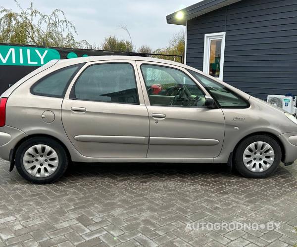 https://autogrodno.by/media/com_expautospro/images/big/_68fde685b9302.jpg