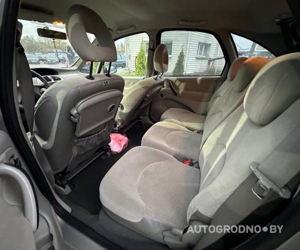 https://autogrodno.by/media/com_expautospro/images/big/_68fde6864308a.jpg
