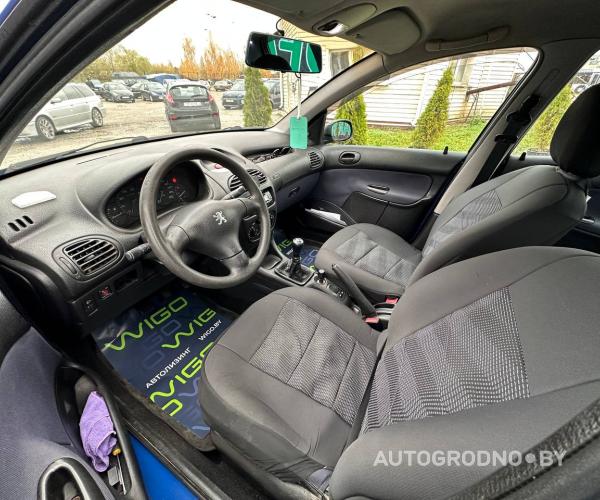 https://autogrodno.by/media/com_expautospro/images/big/_68fe354018a6f.jpg