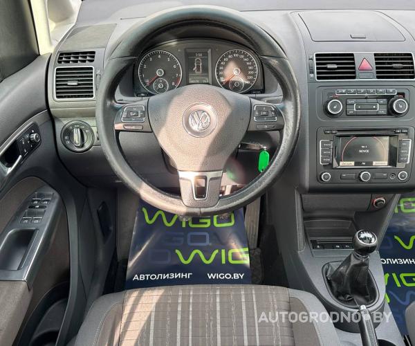Volkswagen Touran  2012