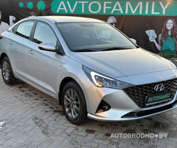 Hyundai Accent  2022
