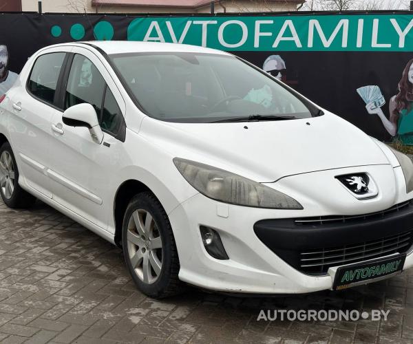 Peugeot 308  2010