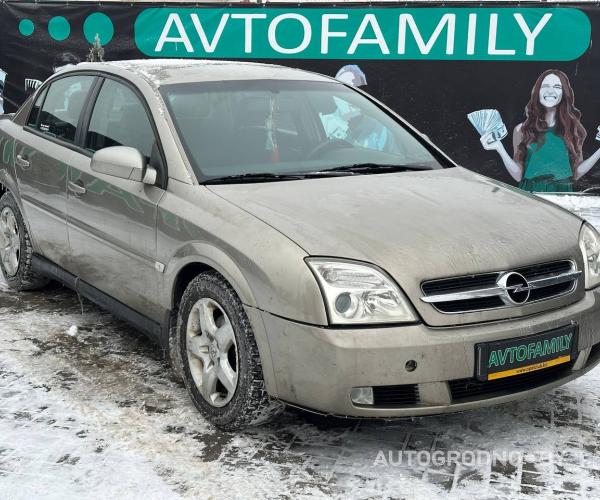Opel  Vectra 2004