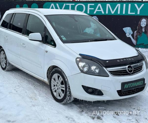 Opel  Zafira  2012