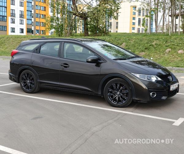 https://autogrodno.by/media/com_expautospro/images/big/avtomobili_honda_civic_68447dbba93f0.jpg
