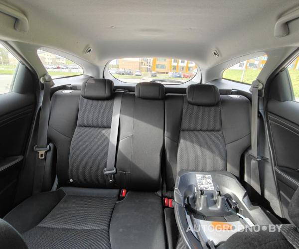 https://autogrodno.by/media/com_expautospro/images/big/avtomobili_honda_civic_68447dbda6e95.jpg