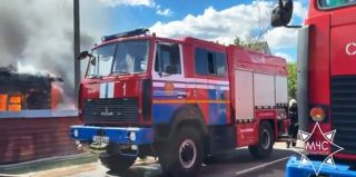 3 пожара случились в Гродненской области за минувшие сутки: один – в квартире, два – на частных подворьях. Есть пострадавшая