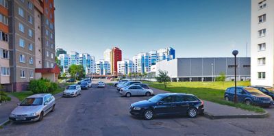 ГАИ Гродно ищет очевидцев ДТП с автомобилем, который простоял на парковке 4 месяца