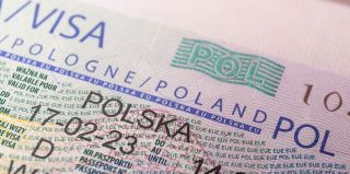 Визовый центр Польши аннулировал записи белорусов – как так вышло