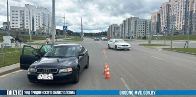 11-летний мальчик на велосипеде попал под AUDI в Грандичах. Ребенок в больнице