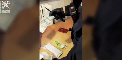 Муж и жена спрятали деньги в салфетках и выбрали "зеленый коридор" в "Берестовице". Как их накажут?