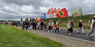 Из Жировичей в Минск пойдут поломники. Будьте внимательны на дорогах