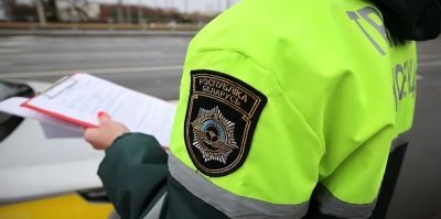 В Беларуси больше полутора тысяч таксистов могут исключить из реестра. После 15 сентября всё станет известно