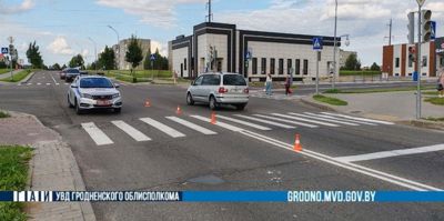 Странный наезд на подростка на пешеходном переходе. Водитель не заметил красный сигнал светофора?