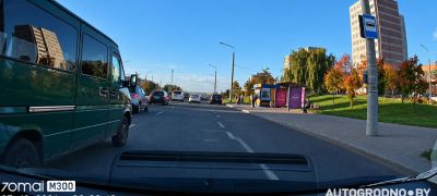 Превью фото к статье В Гродно водитель "буса" едва не спровоцировал ДТП на Магистральной: "Думал, если включил поворотник, значит 100% можно…...