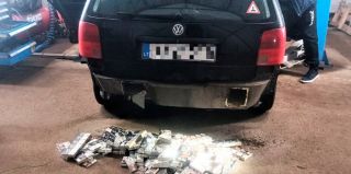 Воспользовался безвизом? Литовец наделал тайники и пытался вывезти из Беларуси сотни пачек сигарет