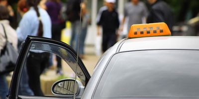 Приехал учиться, устроился таксистом, но оказался в колонии за организацию канала нелегалов. История иностранца в Беларуси