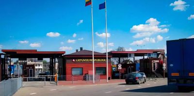 Литва убирает фуры от границы в "Шальчининкае"