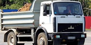 План: доехать домой в три часа ночи на чужом МАЗе из соседней деревни. Итог – ГАИ, протоколы и статья