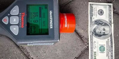 Украинка поехала в Польшу за автомобилем. Ей отказали во въезде из-за радиоактивной купюры