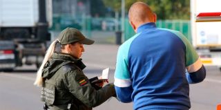 Литва запрещает пересечение двух популярных пунктов пропуска на мотоциклах и велосипедах