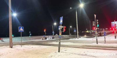 Гродно, Вишневец: светофор после ДТП развернут – пешеходы путаются. Предупреждение водителям