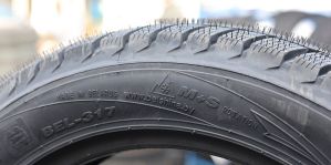 Владельцы BELGEE попросили разрешить использовать старую "всесезонку" Belshina. Что ответили в ГАИ и страховой?