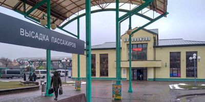 Маршрутчики в Гродно "воруют" пассажиров друг у друга. Как быть?