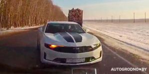 "Юлька, ты как?": Camaro внезапно приехал в лоб на дороге Скидель - Мосты
