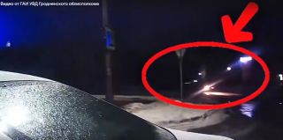 Глубокой ночью в Гродно в поле зрения инспекторов попал Ford. Водитель явно не желал встречи и съехал на парковку. Что было дальше?