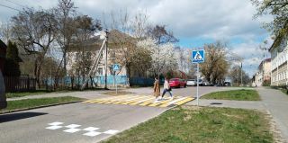 На Захарова в Гродно появился пешеходный переход. Скоростной режим и правила парковки изменились