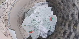 Осудили сотрудника ТО за взятки, а потом отменили выданные им "дазволы"