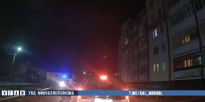 Затолкал девушку в авто и попытался уехать. Водителя Opel задерживали со стрельбой